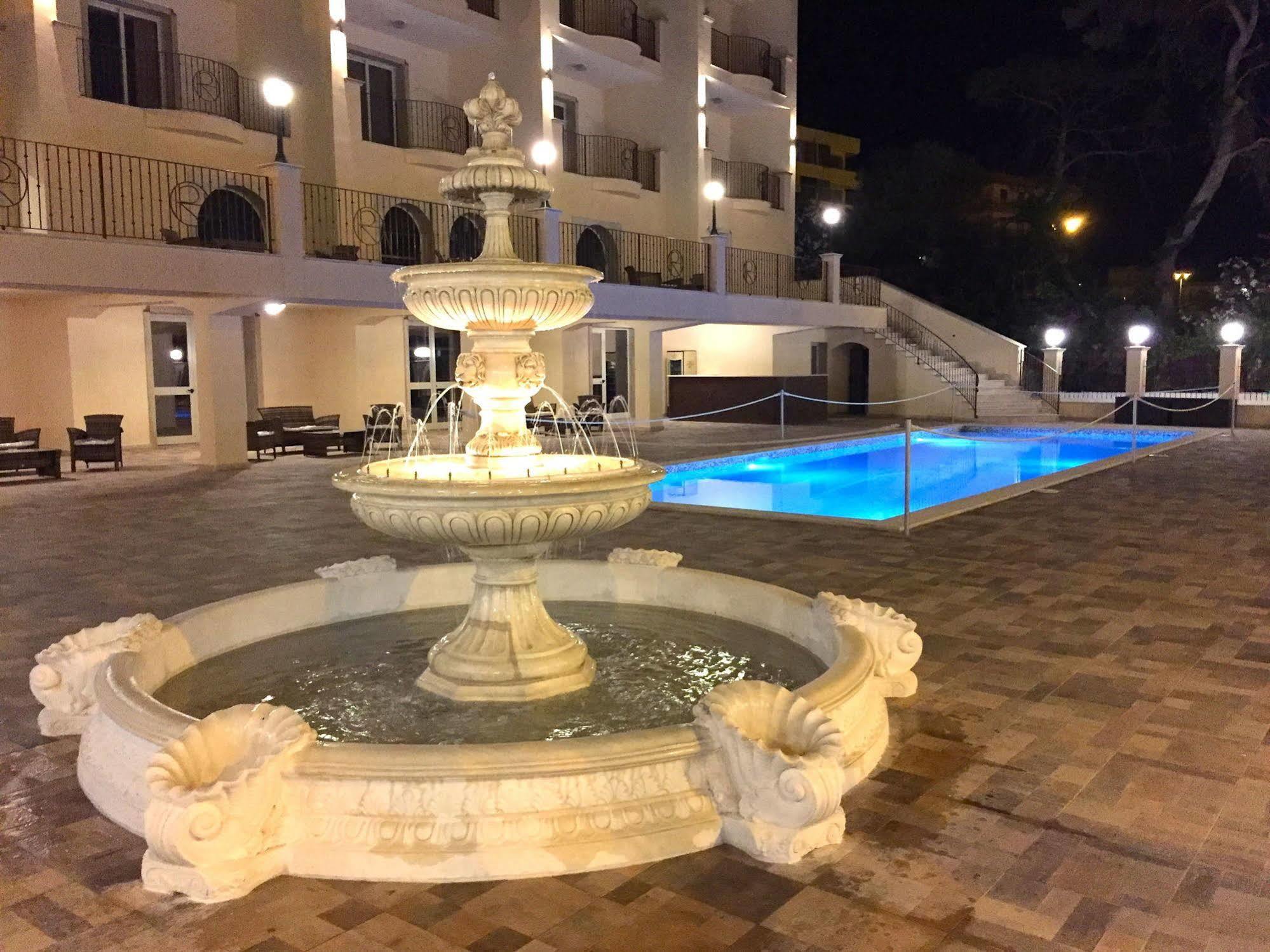 Hotel Riviera Palace Porto Empedocle Dış mekan fotoğraf